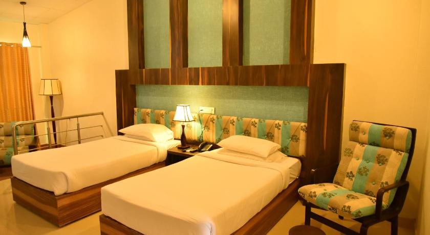 Thủ tướng Nguyễn Xuân Phúc đánh giá cao những thành tích nổi bật của ngành Thuế