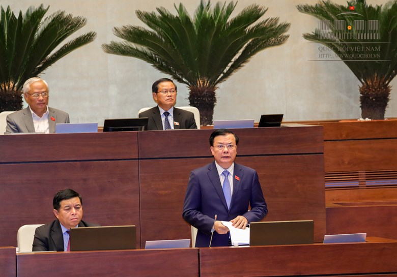 Bộ trưởng Đinh Tiến Dũng: Đã miễn, giãn thuế nhanh hơn lộ trình để nuôi dưỡng nguồn thu